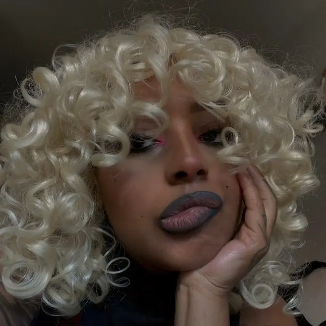 Brandy_stylist