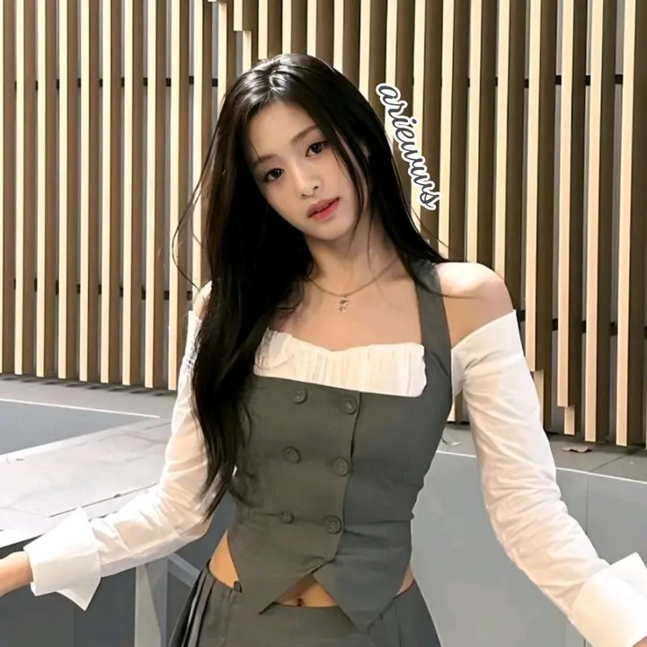 ☁︎𝔸𝕣𝕚☁︎