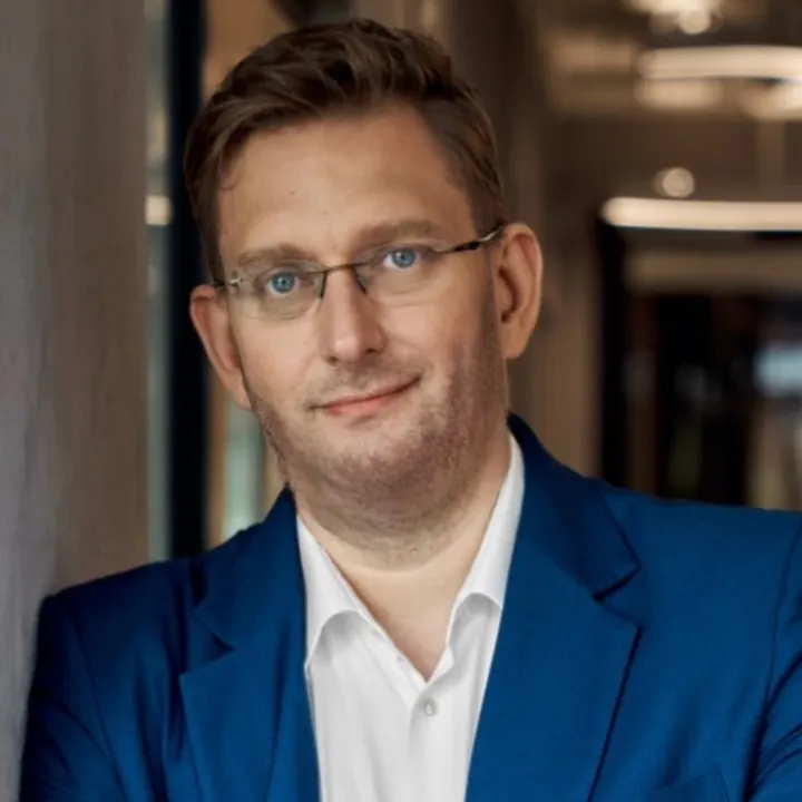 Simon Piekarz