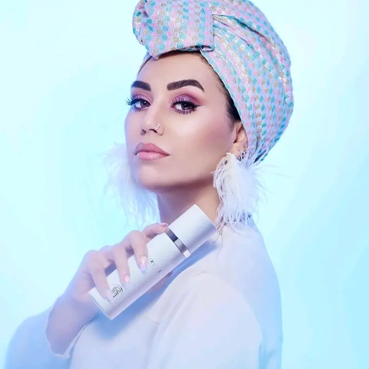 حكايات العصر