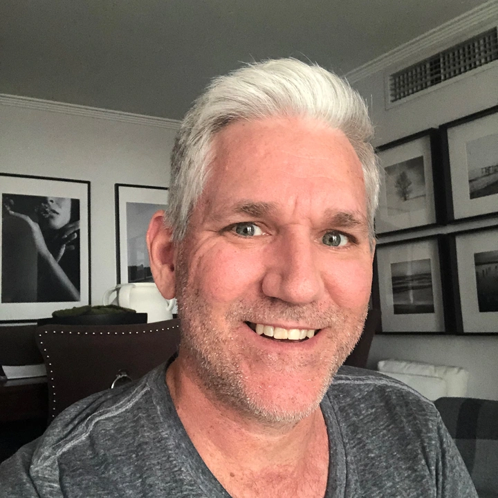 Guy T