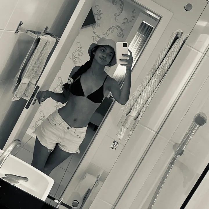 agos 🦋