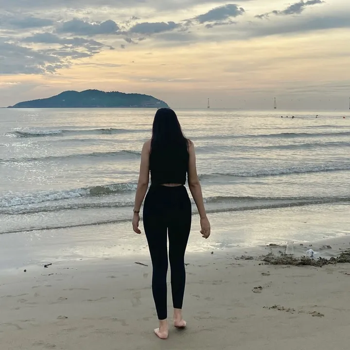 𝐊𝐇𝐎𝐍𝐄♥︎(✯◡✯)♥︎