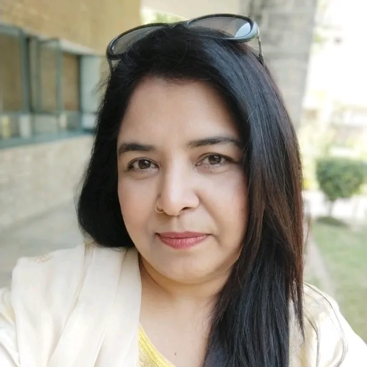 SABAHAT MOHSIN