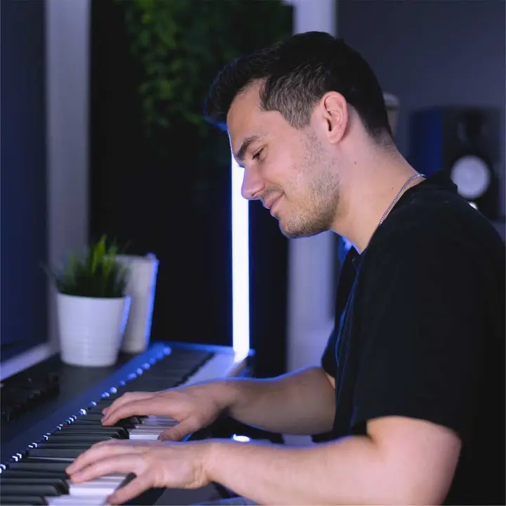 Lucas | Music Producer