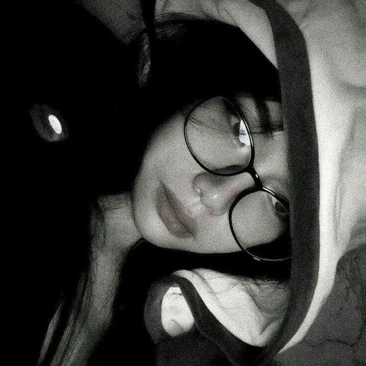 موانـاެ فـاشوטּ🖤❔•