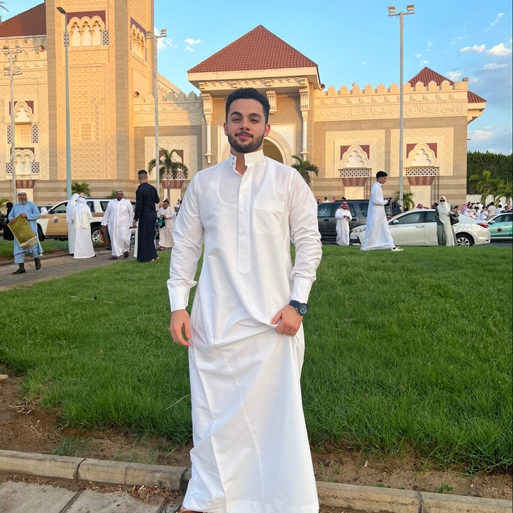 Ahmed Elzeerاحمد الزير