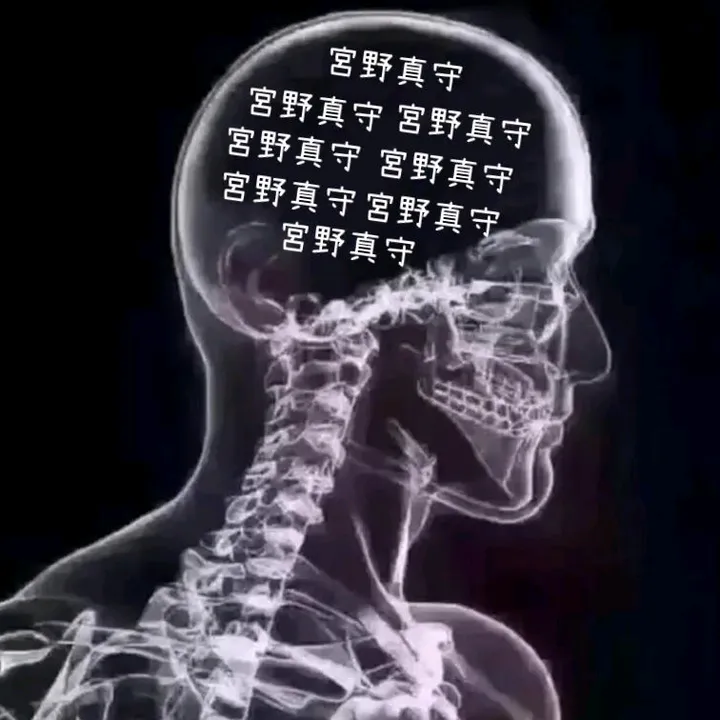 𝑴𝒂𝒎𝒐'𝒔 𝒈𝒊𝒓𝒍