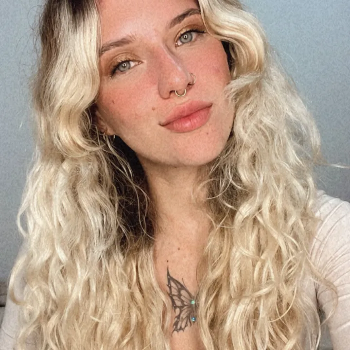 amarilla_bombshell