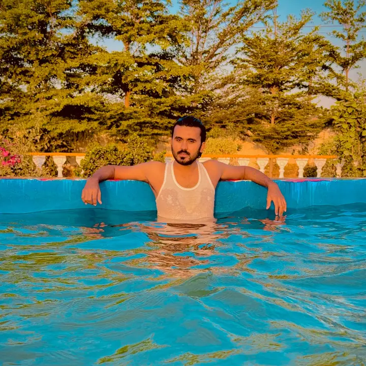 آزانش خان