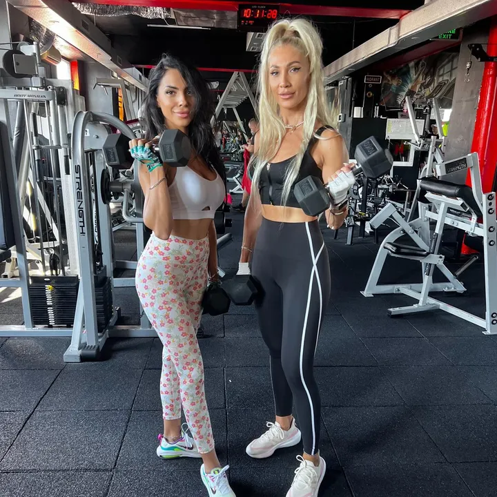 ProgramulFIT12