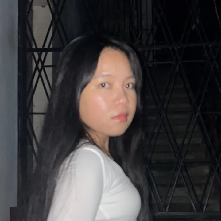 christine | ugc
