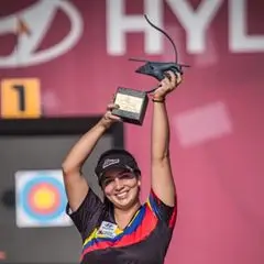 Sara López
