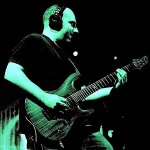 Miguel Sequeira (Guitar)