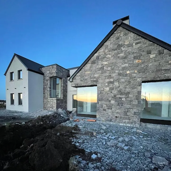 Home.On.Golden.Avenue