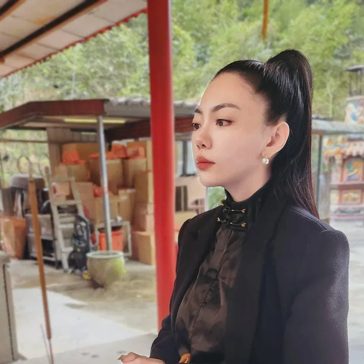 ByNaa開運水晶 張宸菱