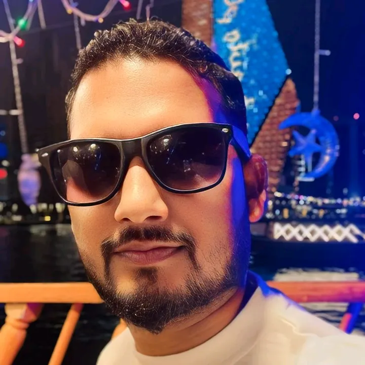 🇳🇵Ellan Suresh Kumar🇶🇦