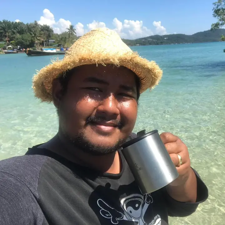 นัท กระบี่ เอาท์ดอร์