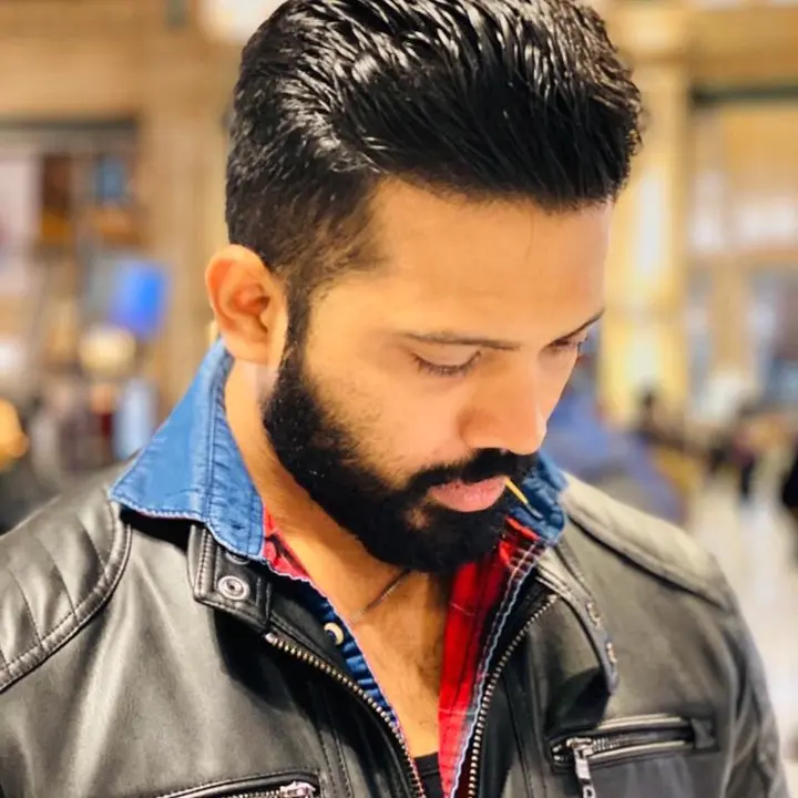 விக்ரா்🔥