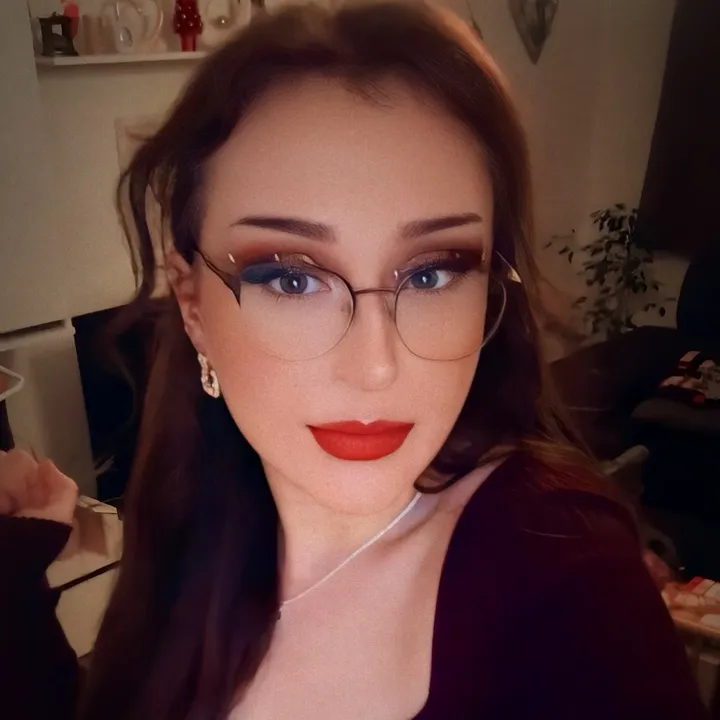 🥀𝓈𝒾𝓃𝒶🥀