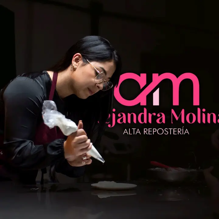 Alejandra Molina