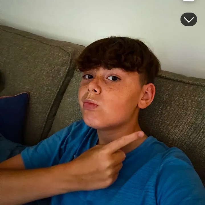 Charlieh 🐊🎸🕺