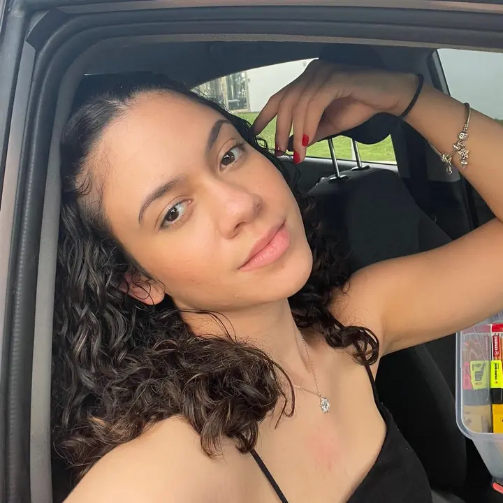 Isabella Matos