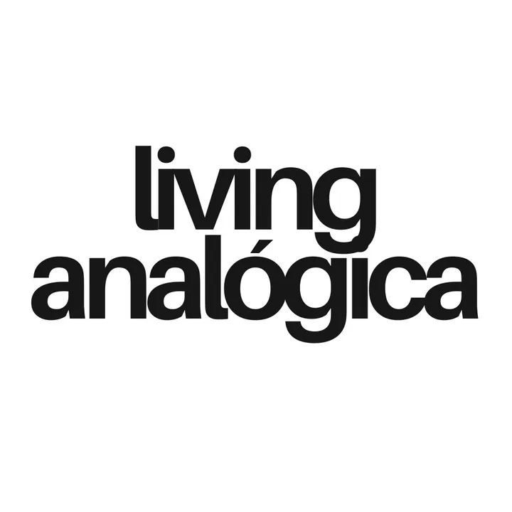 Living Analógica
