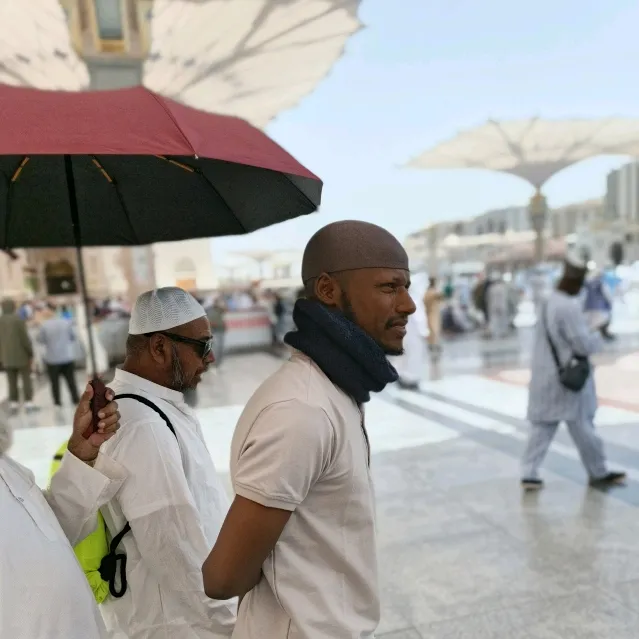 Low Profile Ambassador