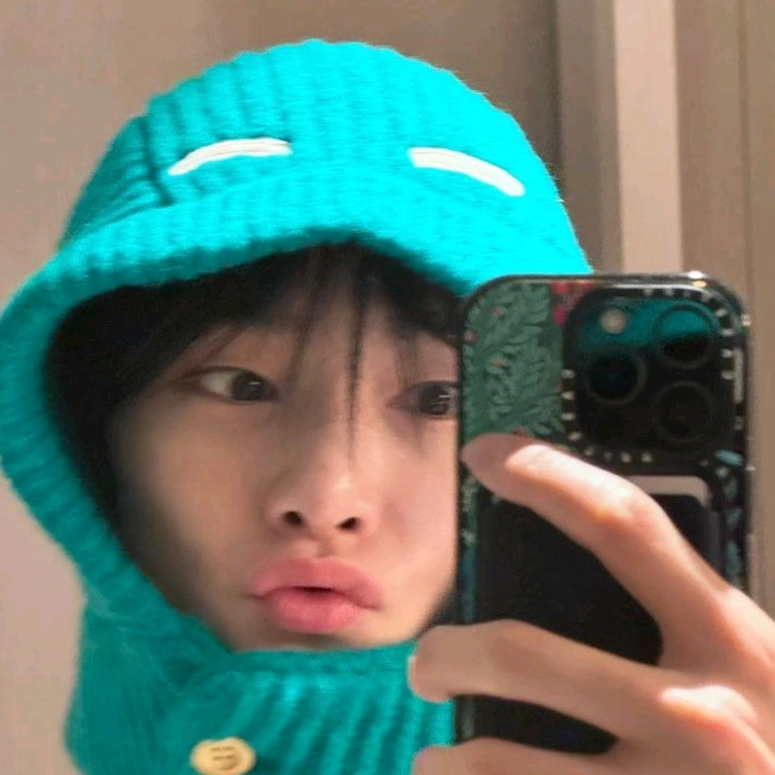 ☆𝕤𝕜𝕫☆