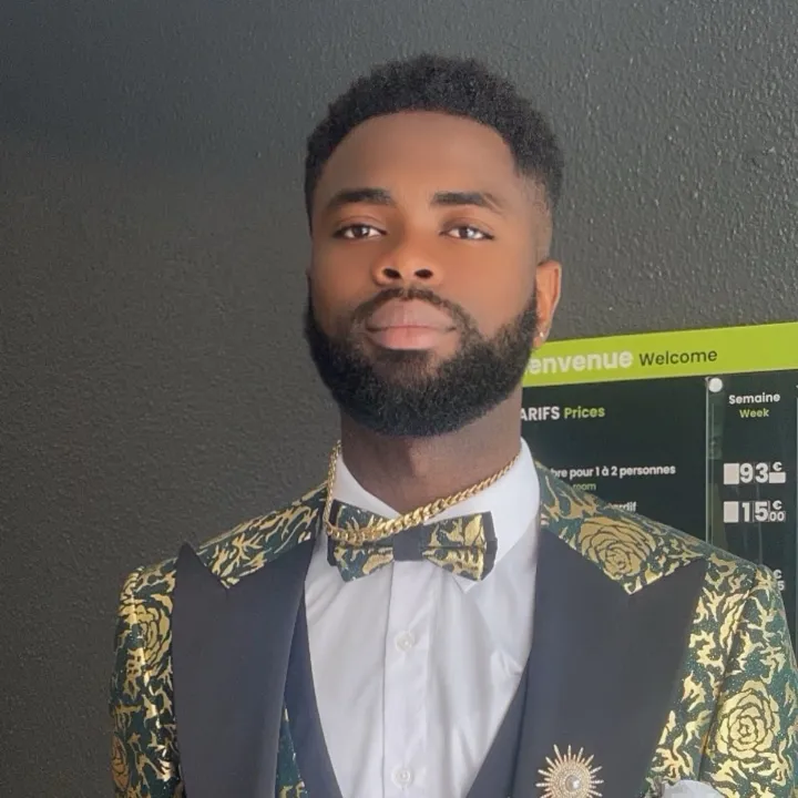 Henry smith Mr play boy