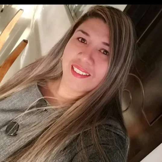 lindsayyanid