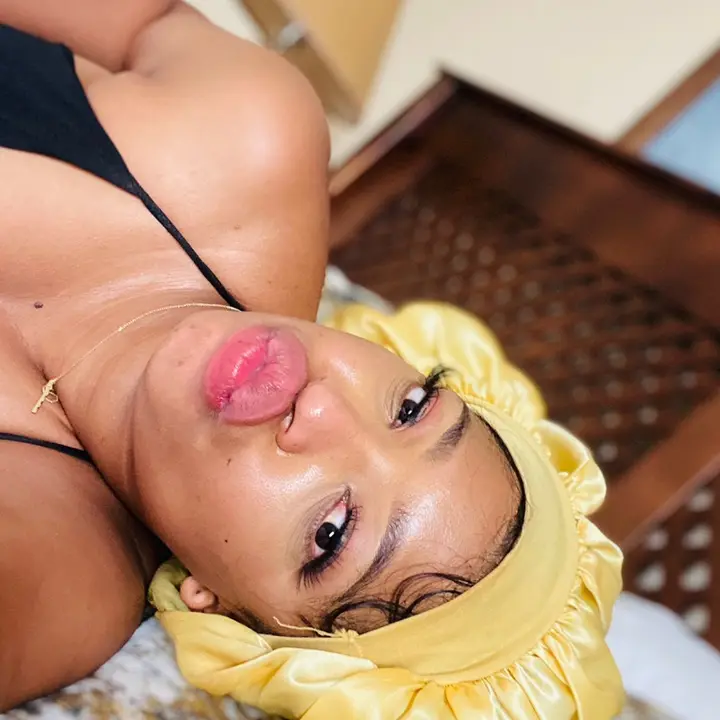 Lovelyteesa