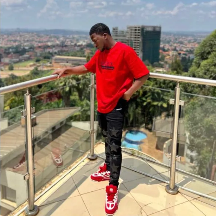 Nicholas #€ Official ££##