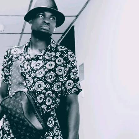 OMUGAVE🎾🐆🇺🇬