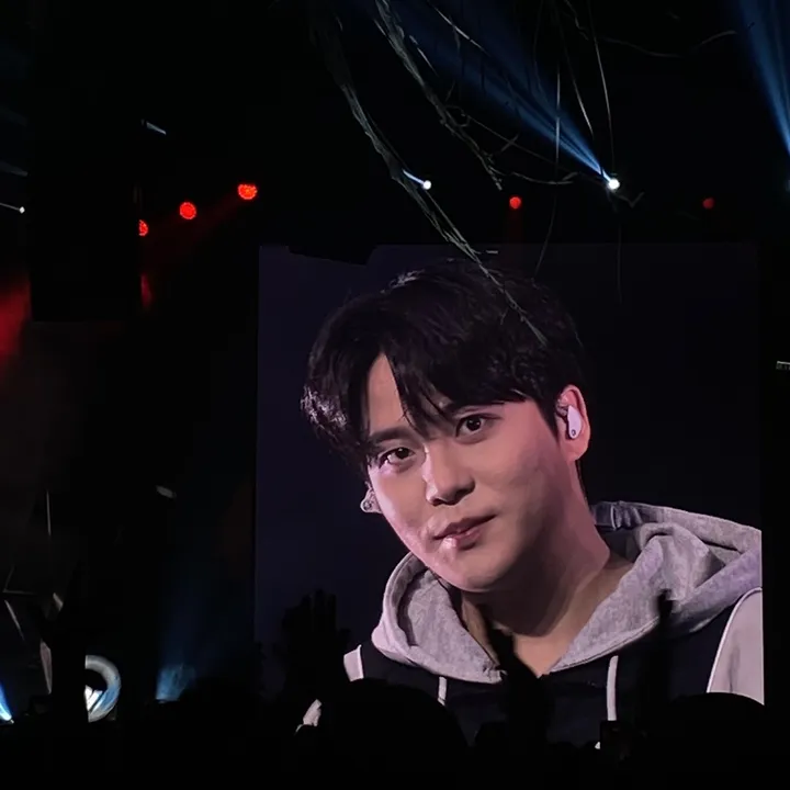Tessa -saw Ateez 🤭-
