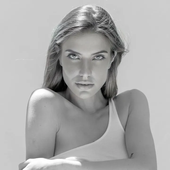 Julia Fernanda Prado