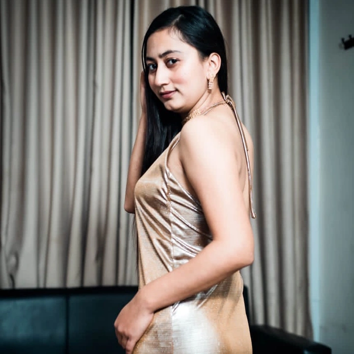 Aadhav👩‍❤️‍💋‍👨