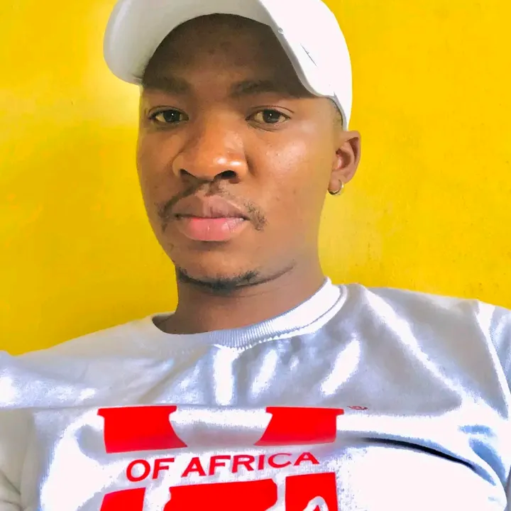 Mandla Sbukosamajongo