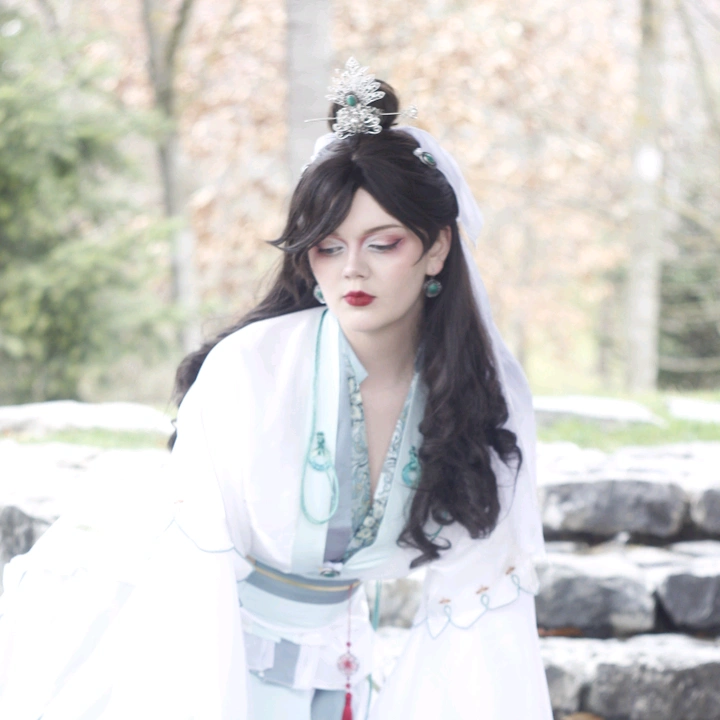 ‧͙⁺˚*･༓☾Cari Lee☽༓･*˚⁺‧͙