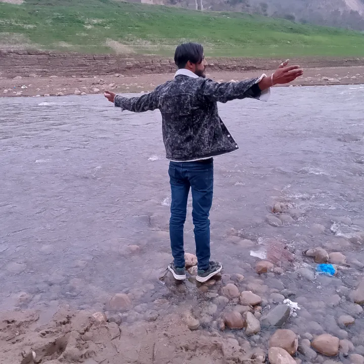 😎👑یاسر کمالیہ آ لے👑😎
