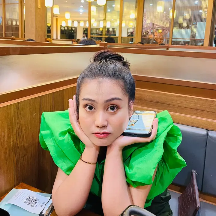 ซาซ่า สาวตาโล้