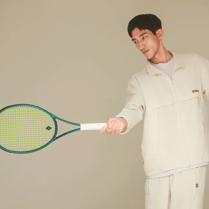 유니버스테니스