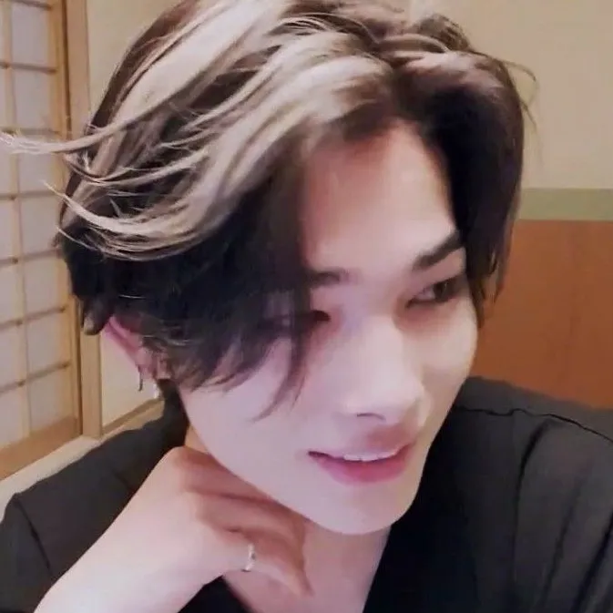 👾 𝒀𝒖𝒙𝒊 👾