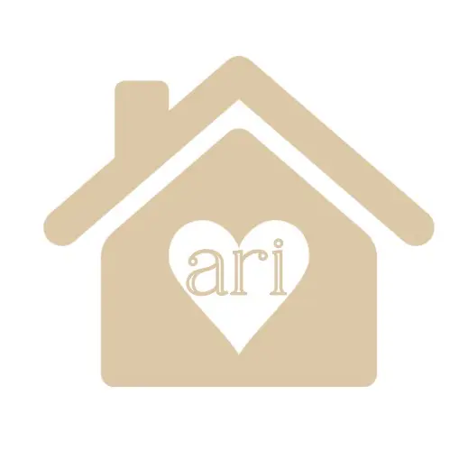 AtHomeWithAri