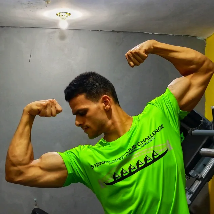 مصطفى محمود