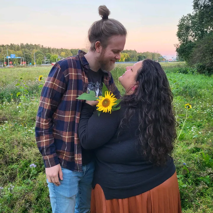 Jasmin 🇺🇸 & Tuomas 🇫🇮