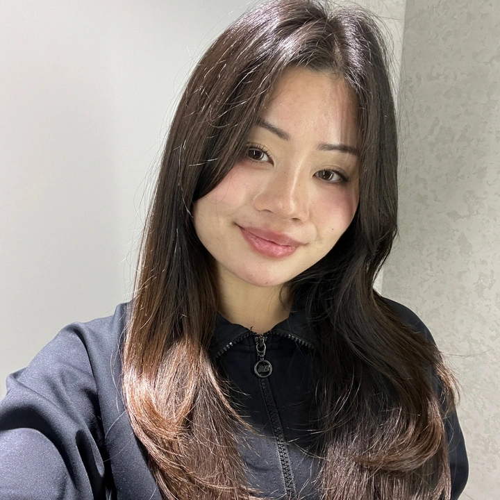 Kim| Acne/ Beauty/ Skincare