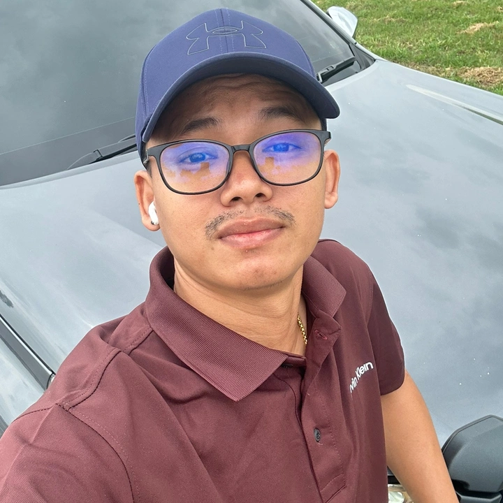 KO NAING 📱🛠️🚘