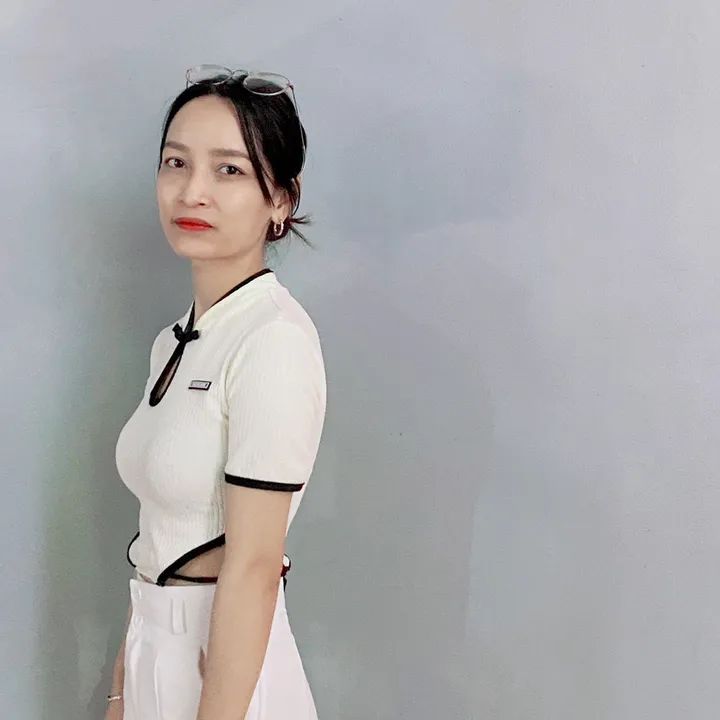 Thiên Bình T10 tên Linh